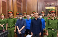 Cựu quyền chủ tịch Tập đoàn Công nghiệp Cao su Việt Nam thừa nhận 2 lần nhận hối lộ