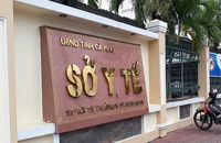 Bắt 2 cán bộ Sở Y tế Cà Mau vì biển thủ tiền tỉ 