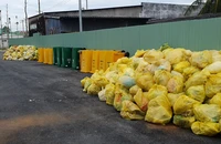 Ùn ứ rác thải y tế tại 2 bệnh viện dã chiến ở Cà Mau 