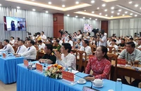 Người dân Cà Mau hào hứng với chuyển đổi số
