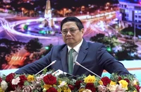 Làm việc tại Cà Mau, Thủ tướng Chính phủ kêu gọi doanh nghiệp cân bằng lợi ích