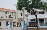 Giám đốc Sở Y tế Bạc Liêu bị khởi tố, bị khám xét nơi ở và làm việc