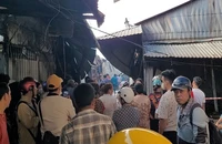 Khởi tố vụ án đốt nhà gây cháy chợ Thanh Tùng ở Cà Mau