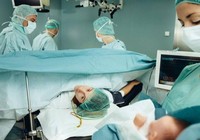 Lạ lùng chuyện trinh nữ sinh con