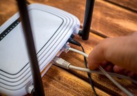 Bắn chết hai cha con hàng xóm vì 'xài chùa' WiFi