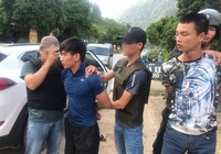 Huy động cả trăm cảnh sát bắt ô tô chở 100 bánh heroin