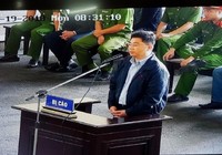 Nguyễn Văn Dương nói về việc treo biển tên ông Hóa tại công ty