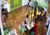 Giáo viên mầm non nhốt trẻ vào tủ quần áo vì… cháu nghịch