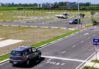 Hỏi về mức thu phí, lệ phí thi sát hạch lái xe ô tô?