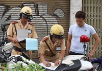 Thắt dây an toàn: Phạt thường xuyên để dân có ý thức hơn