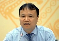 “Xe công đón người nhà Bộ trưởng” làm nóng họp báo Chính phủ