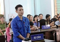 Thiếu úy công an và vụ án tạt acid