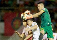 Lo trụ hạng, HA Gia Lai vẫn muốn ngăn Hà Nội
