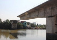 Hơn 7 năm, cầu Phước Lộc vẫn nằm ‘chờ’ nối liền