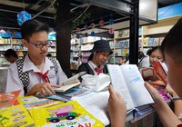 Học sinh thoát khỏi nỗi lo làm bài kiểm tra