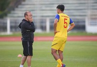 Đoàn Văn Hậu lại ‘làm khó’ thầy Park!