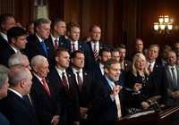 Đảng Cộng hòa quyết tâm bảo vệ ông Trump
