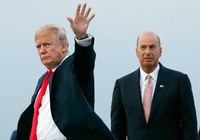 ‘Quả tạ’ Sondland đẩy ông Trump vào thế nguy hiểm