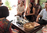 Webtretho đến nhà xin lỗi gia đình liệt sĩ Dương Văn Bắc
