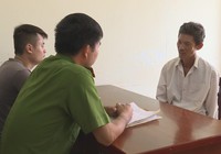 Mâu thuẫn trong lúc nhậu, dùng dao đâm chết người rồi bỏ trốn