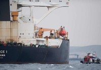 Tàu dầu Iran được thả, bất chấp mọi nỗ lực ngăn chặn của Mỹ