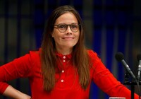 Thủ tướng Iceland hủy gặp ông Pence để 'bênh' Đan Mạch?