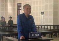 Thua bạc, người đàn ông Hàn Quốc cướp taxi lấy tiền về nước