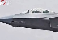 Trung Quốc chế tạo 'rồng dũng mãnh' J-20 hai chỗ ngồi?