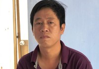 Thu nợ cho công ty, lấy tiền đi cá độ bóng đá