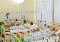 Du lịch Đà Nẵng, 14 du khách Lào nhập viện nghi ngộ độc