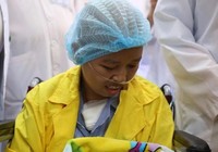 Bé Bình An con trai sản phụ từ chối điều trị ung thư xuất viện