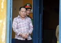 Cựu phó trưởng đại diện Tạp chí Kiểm sát lạm quyền, hầu tòa