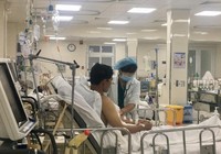 Nhiều thợ lặn mất tích, nhập viện nghi do khí 'trứng thối'