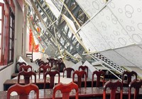 Đang tìm đơn vị giám định vụ sập mái hội trường thị trấn