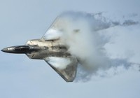 F-35 Mỹ và Su-57 Nga, tiêm kích nào ‘trên cơ’?