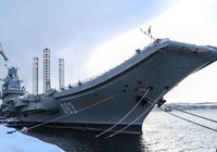 Tàu sân bay duy nhất của Nga bốc cháy, 1 người mất tích