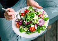 Suýt chết vì ăn chay theo công thức tìm hiểu trên mạng