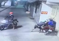 Dùng bình xịt hơi cay cướp xe bất thành ở quận 12
