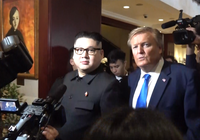 'Bản sao' ông Trump và ông Kim xuất hiện ở Hà Nội
