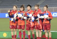 Video: Giây phút nhận HCV SEA Games của tuyển nữ Việt Nam