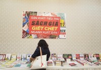 Đặt 128 đơn hàng online, phát hiện đều là sách giả