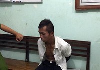 Bị truy đuổi, kẻ trộm chém thượng úy công an