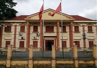 Vì sao bị truy nã 27 năm vẫn làm chánh văn phòng TAND huyện?