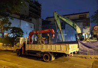 Đã di dời quả bom ở phố Cửa Bắc, gỡ bỏ các hàng rào bảo vệ