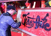 Hội chữ xuân Canh Tý ở Văn Miếu chính thức khai mạc
