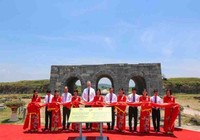 Mỹ tài trợ 92.500 USD bảo tồn Thành Nhà Hồ