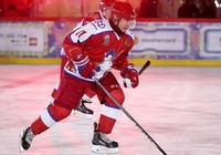 COVID-19 có ngăn ông Putin thi đấu hockey ở Quảng trường Đỏ?