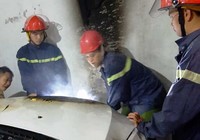 Xe hơi bất ngờ bốc cháy mùng 1 tết