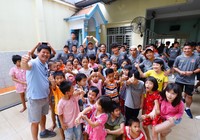 Sài Gòn FC mang tình thương đến với Mái ấm Từ Tâm