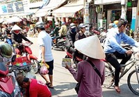 Bị kiện vì nợ hơn 300 triệu tiền vé số